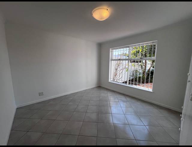 2 BEDROOM HOUSE TO LET IN FLAMINGO VLEI